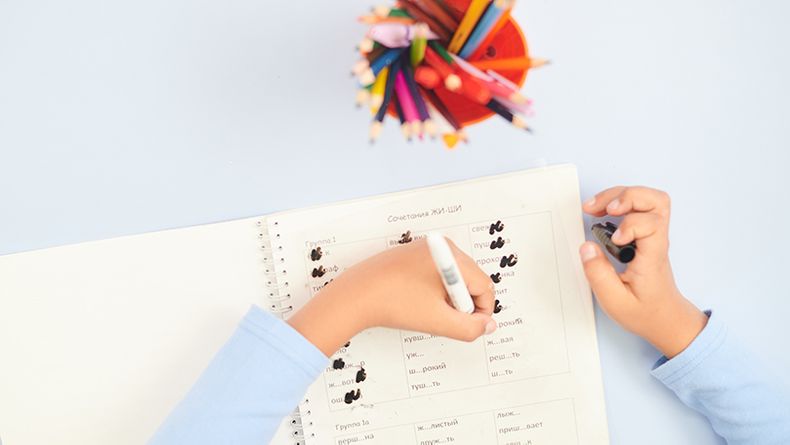 Как научить ребёнка писать без ошибок — методы и упражнения